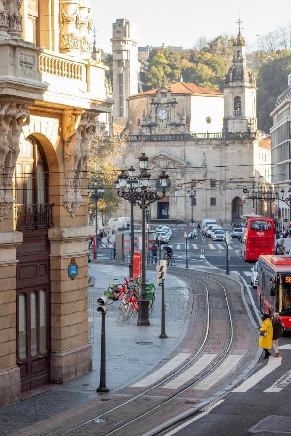 Amplio Y Elegante En Casco Viejo Con Parking Lägenhet Bilbao Exteriör bild