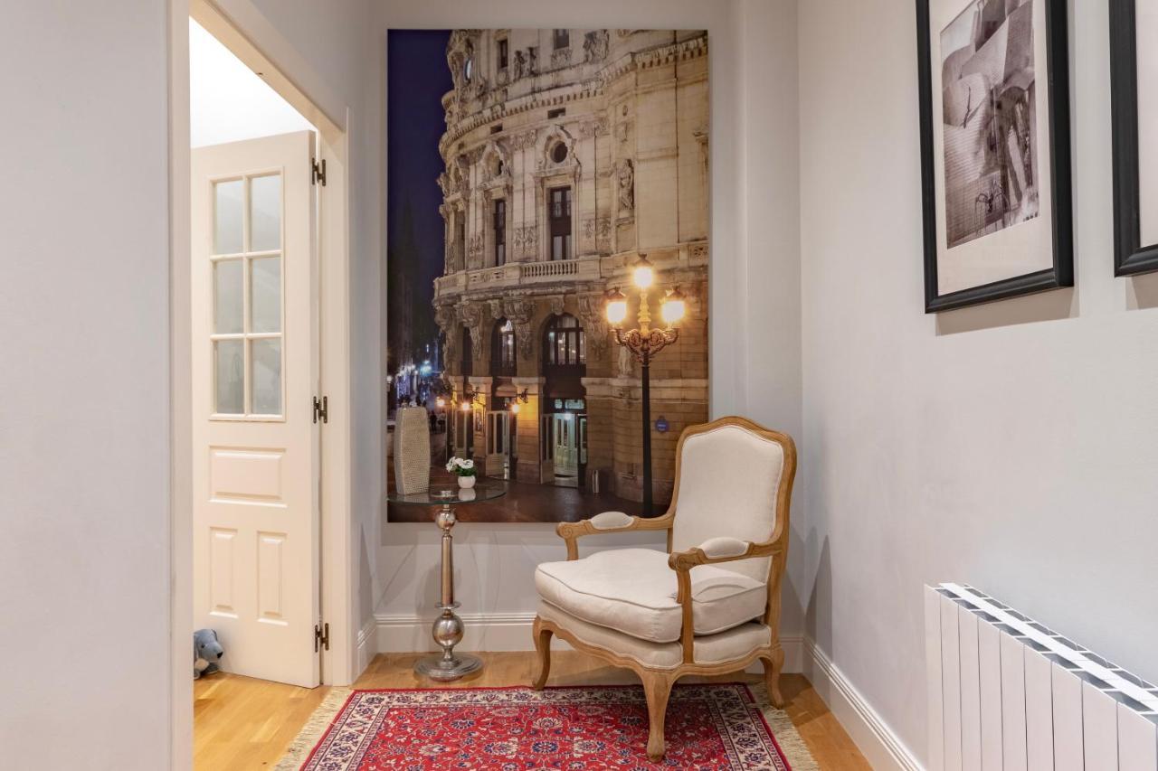 Amplio Y Elegante En Casco Viejo Con Parking Lägenhet Bilbao Exteriör bild