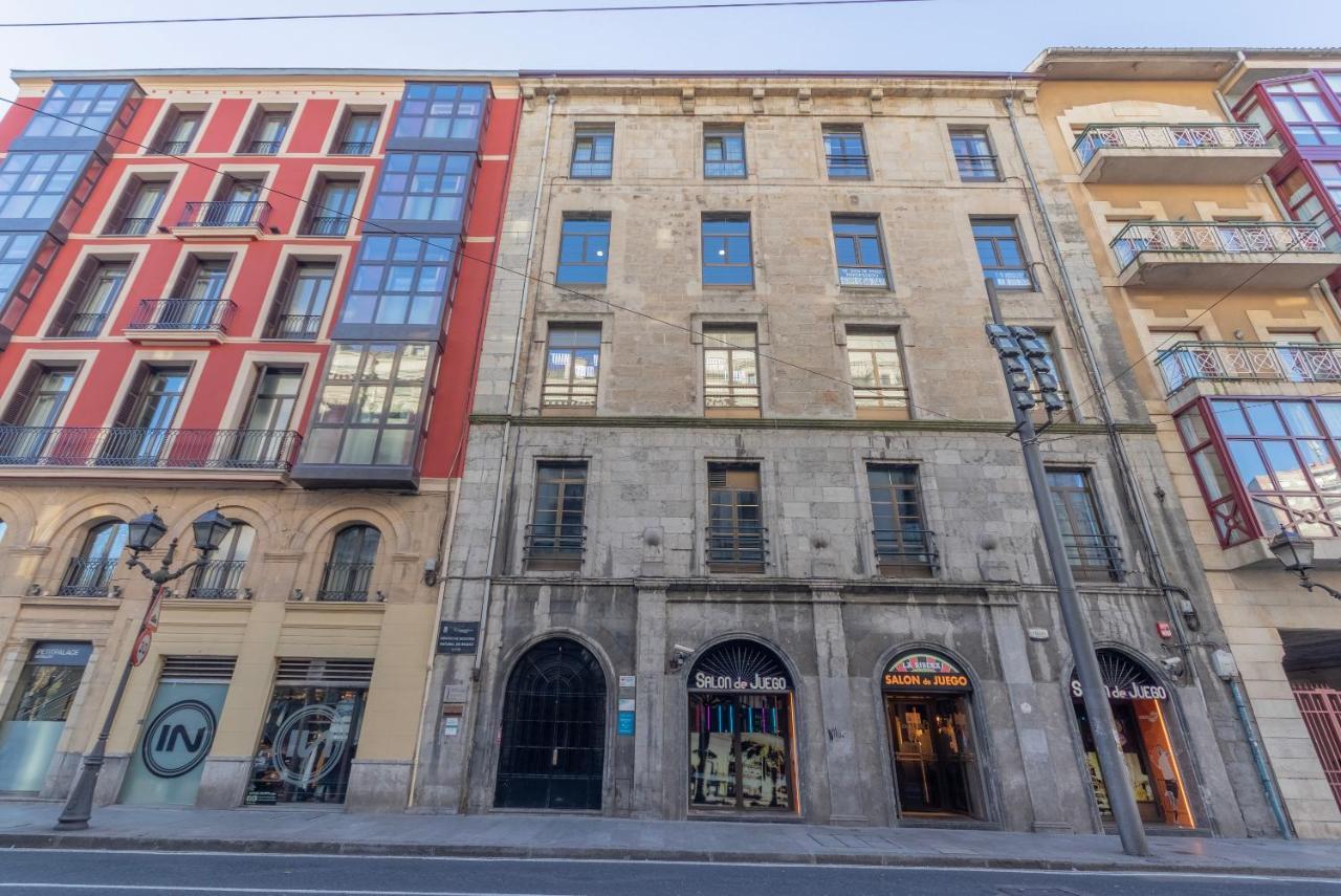 Amplio Y Elegante En Casco Viejo Con Parking Lägenhet Bilbao Exteriör bild